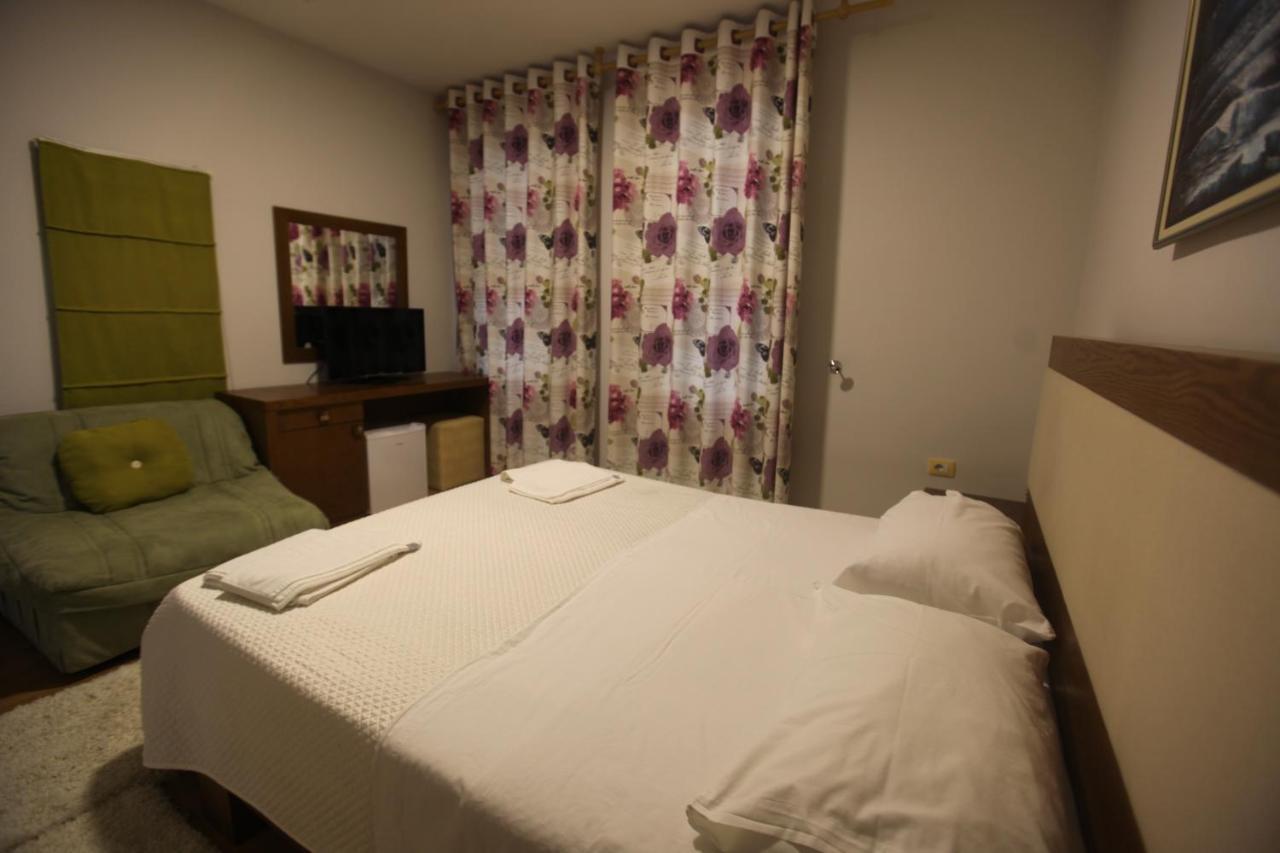 Hotel Sofo Dukat Dış mekan fotoğraf