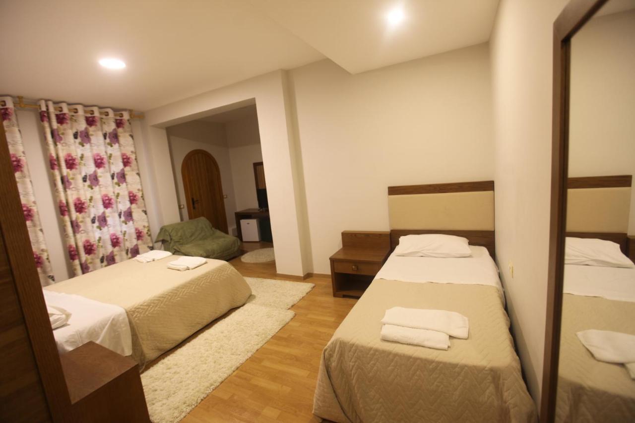Hotel Sofo Dukat Dış mekan fotoğraf