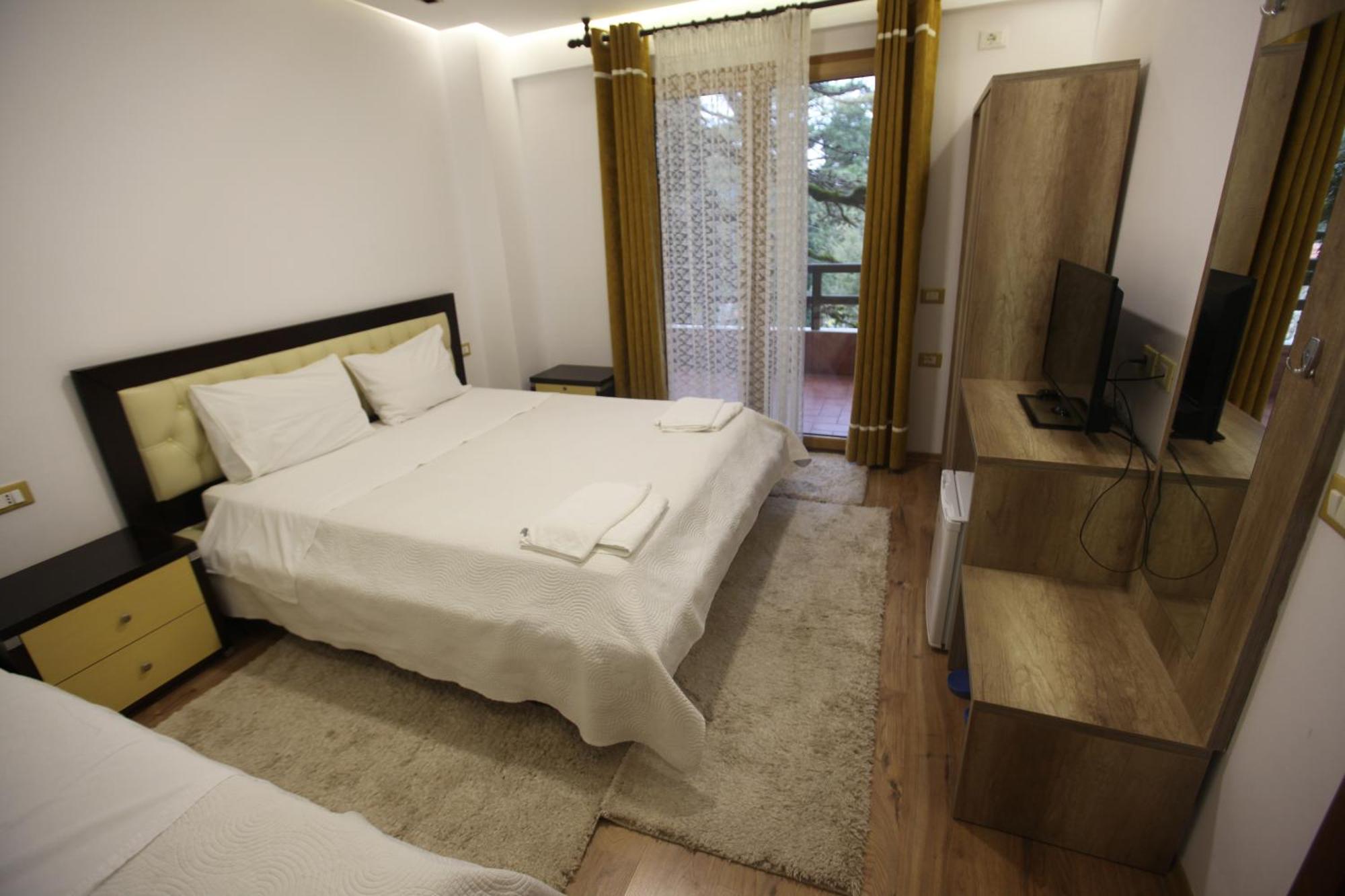 Hotel Sofo Dukat Dış mekan fotoğraf