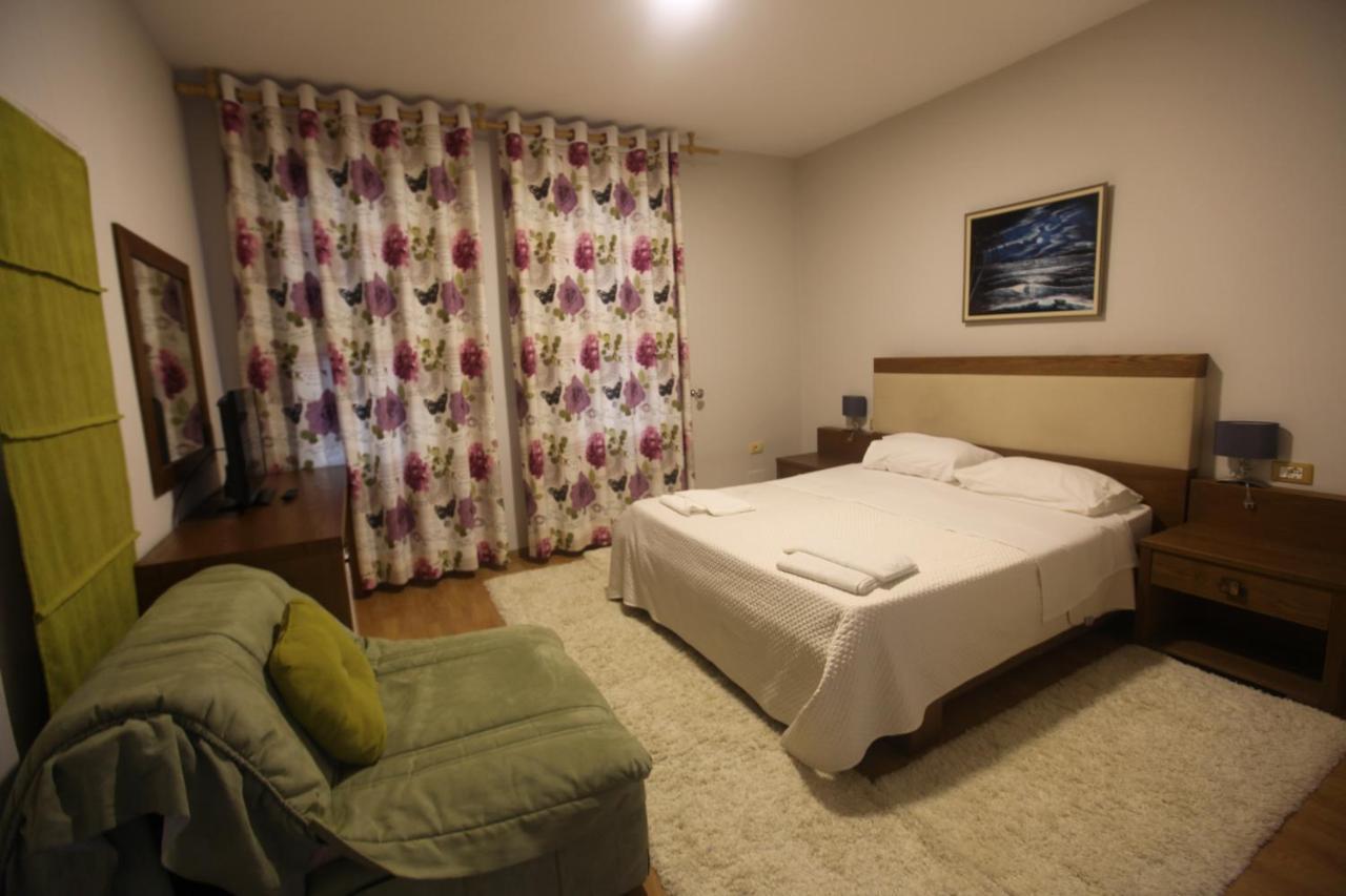Hotel Sofo Dukat Dış mekan fotoğraf