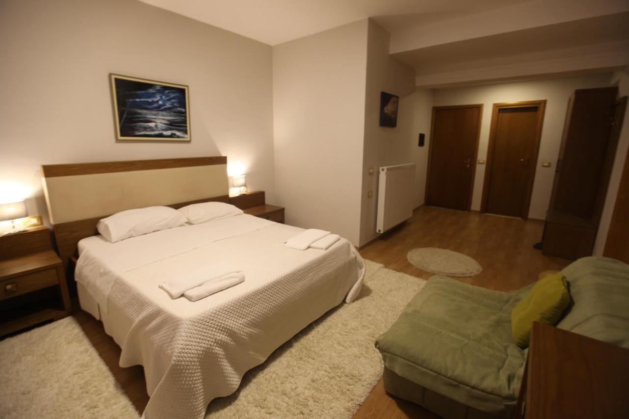 Hotel Sofo Dukat Dış mekan fotoğraf