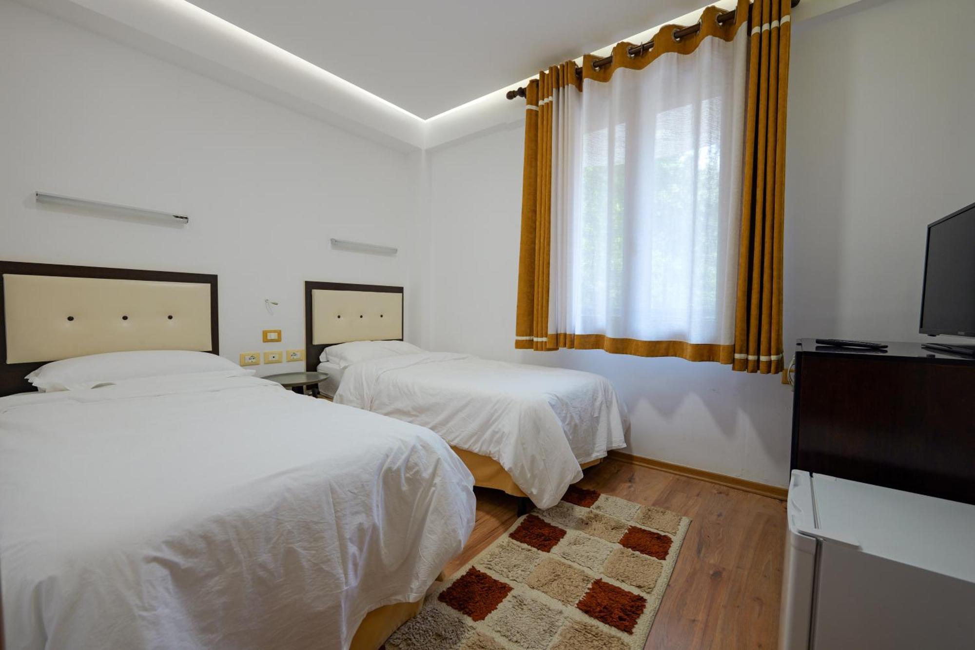 Hotel Sofo Dukat Dış mekan fotoğraf